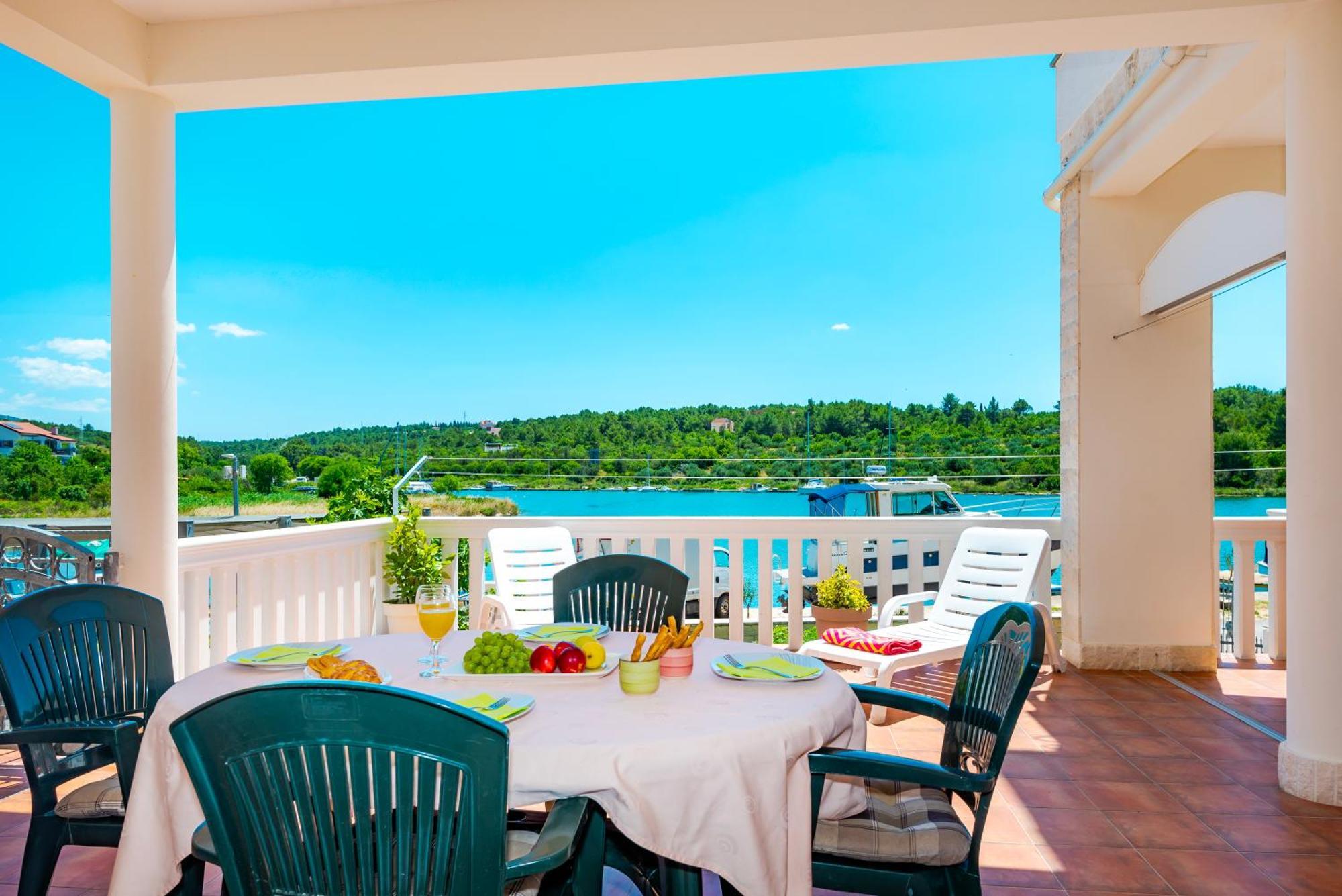 Apartment Bilice Beach 외부 사진