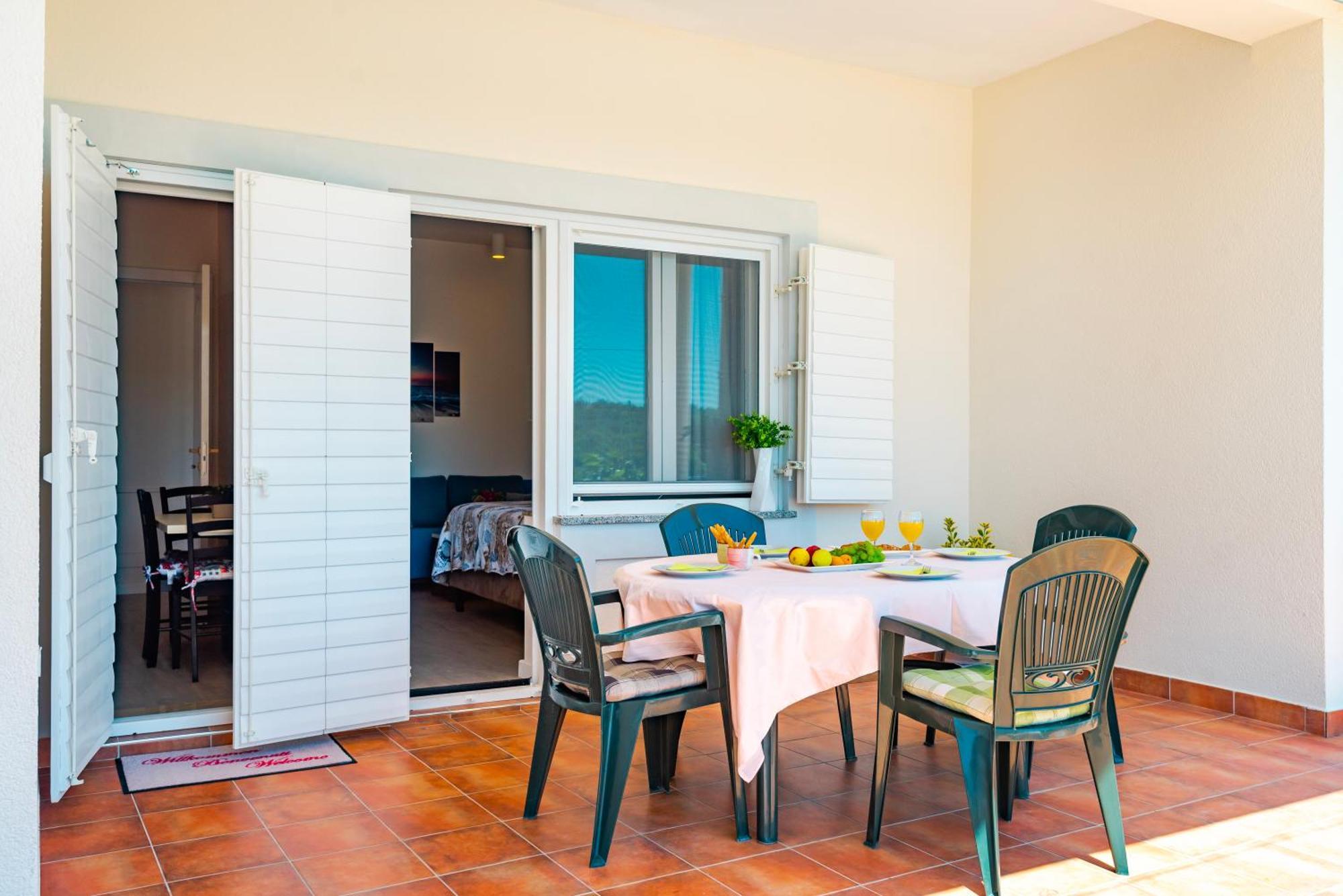 Apartment Bilice Beach 외부 사진